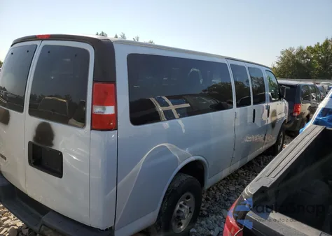 2019 Chevrolet Express G3500 Ls z USA, uszkodzony, nr VIN 1GAZGNFP8K1364709